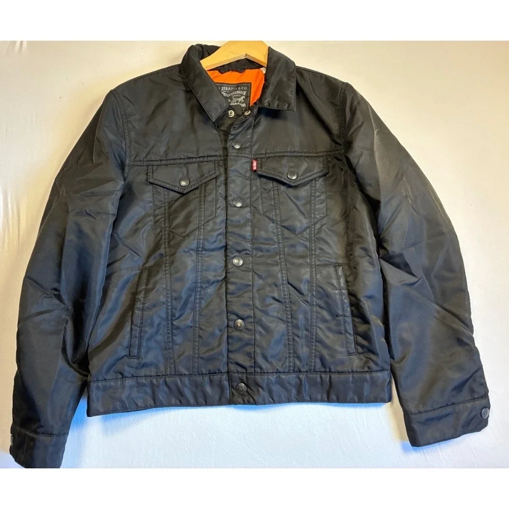 Levi's Men's Padded Trucker Jacket Small Black Relaxed Fit Quilted Buttons